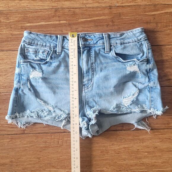 Studio Blue Flyn Distressed Frayed Hem Indigo Shorts Women's Size 29 - Picture 5 of 5